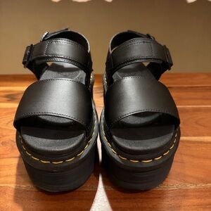 Dr. Martens Voss Quad Platform Sandals - US6/UK4 Ladies